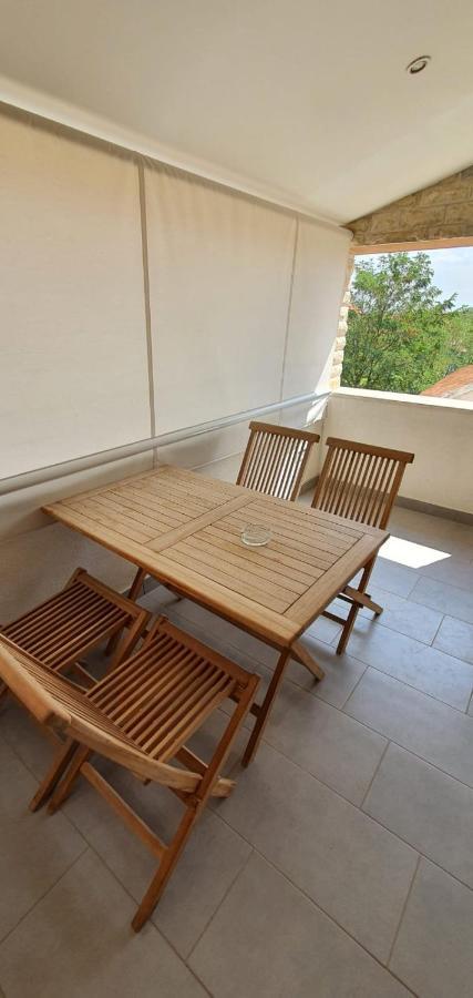 Apartment Fabijana Biograd Na Moru Exterior photo